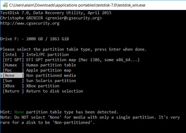 TestDisk : None partition table